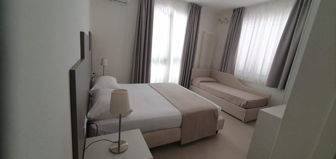 Hotel L'Ogliera โปมอนเต ภายนอก รูปภาพ