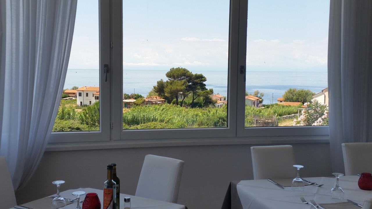 Hotel L'Ogliera โปมอนเต ภายนอก รูปภาพ